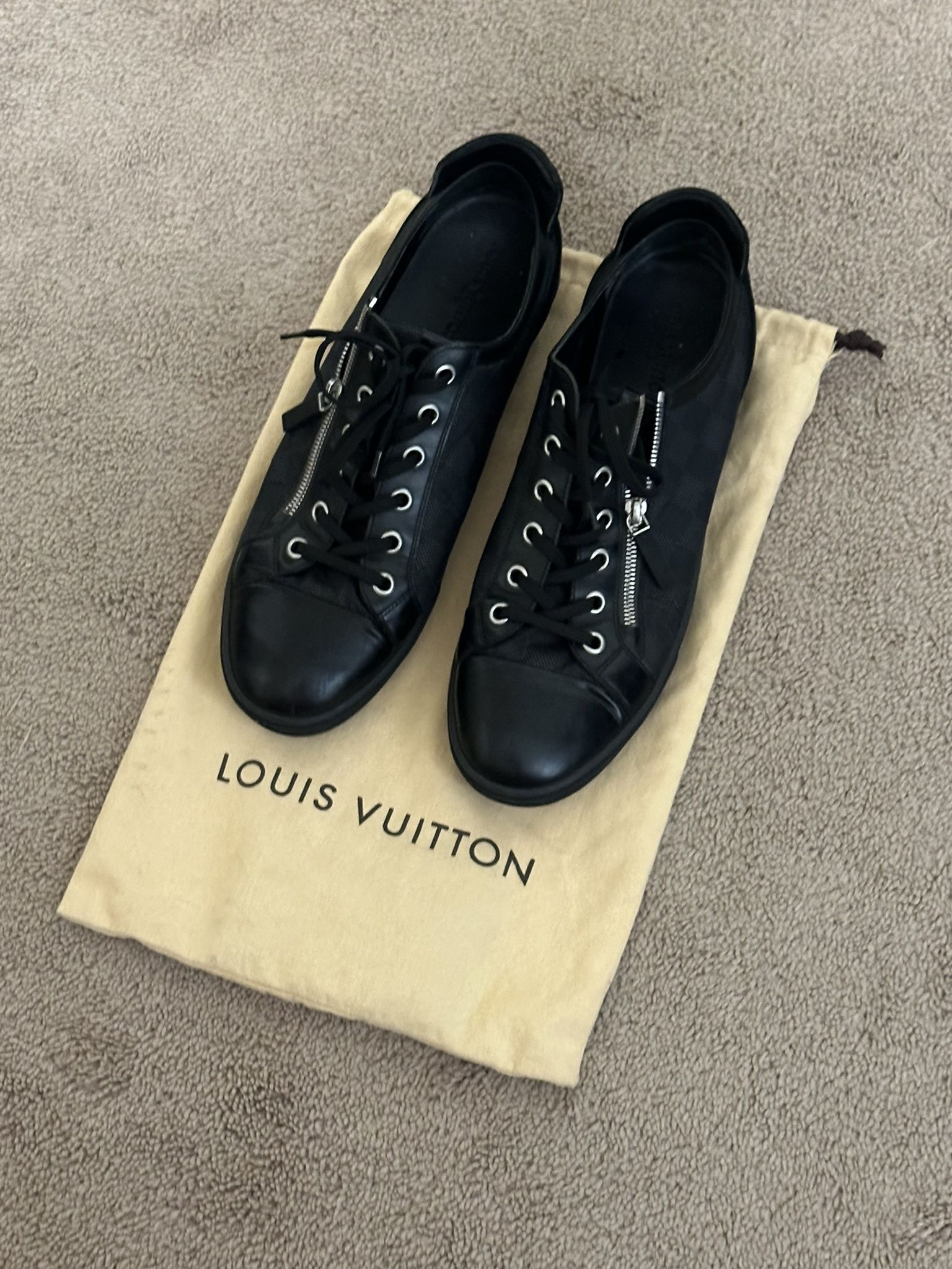 Louis Vuitton Low Top Size 12