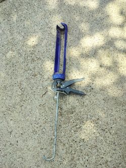 Xl caulking gun