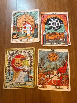 4-Piece Tarot Card Wall Art Set – The Sun, Moon, Star & Strength