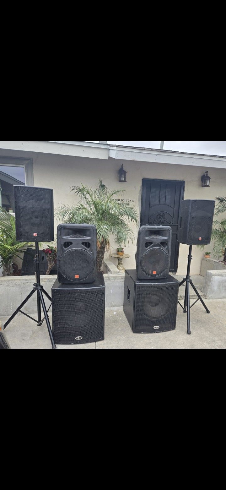 Remato  Bocinas Para Grupo O Dj
