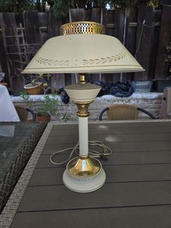 Vintage Toleware lamp