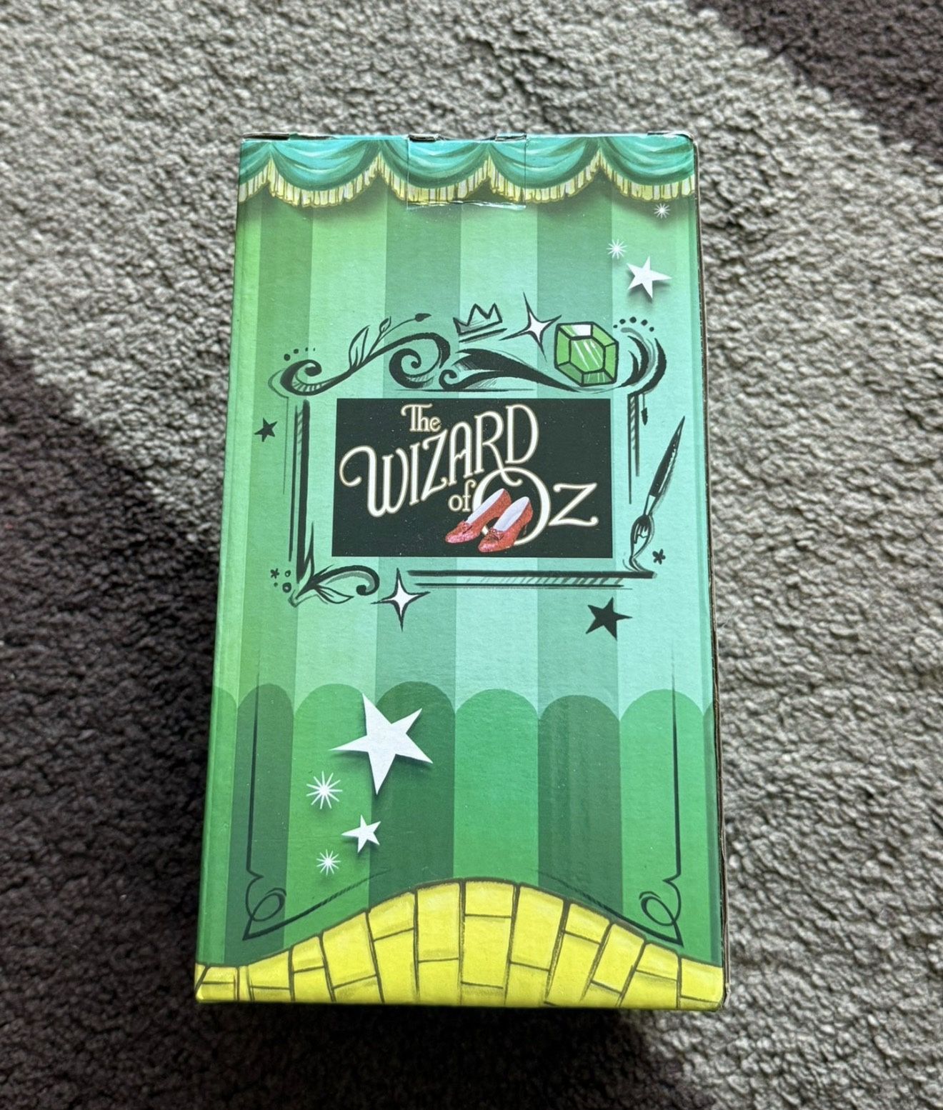Dorothy Statue The Wizard of OZ 80th Anniversary The World of Miss Mindy
