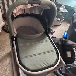 UppaBaby Bassinet With Stand