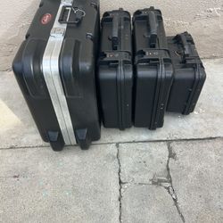 SKB CASES