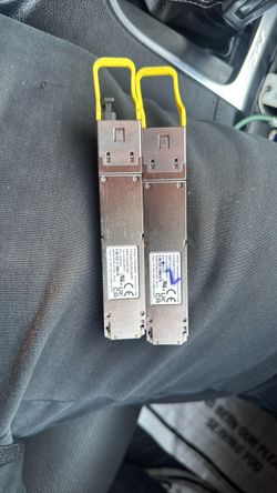 QSFP28 Transceiver Modules – Lot of 2
