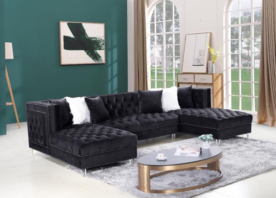 Black Tufted Velvet 3PC Sectional