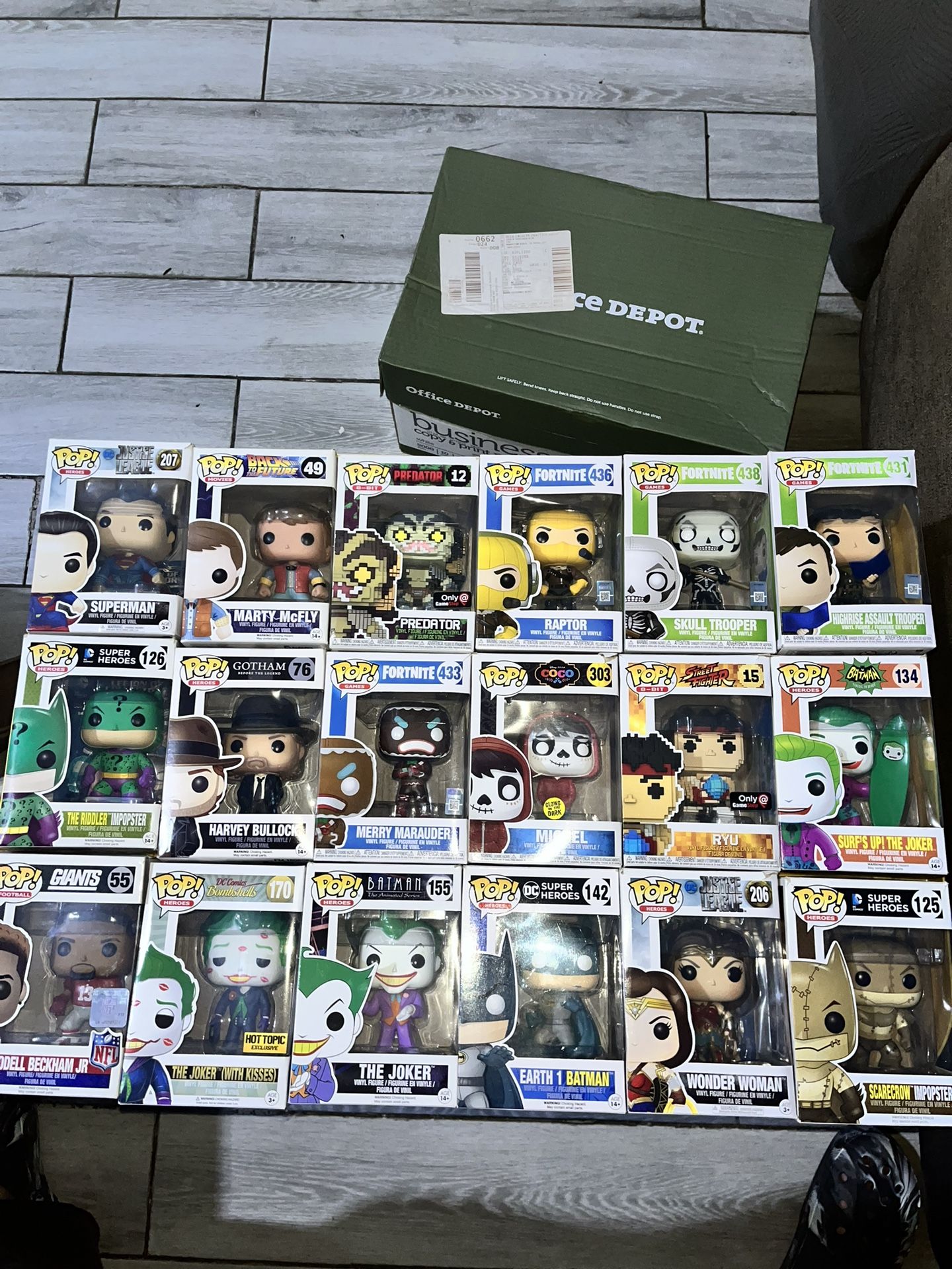 Funko Pop Lot (damaged)