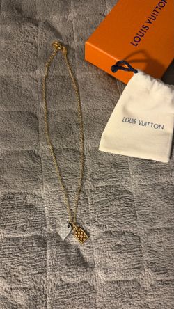 Necklace complete. New