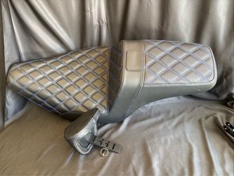 Driver Passenger Seat For Harley Touring Road Street Glide-2023 blue stitched