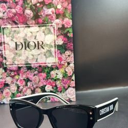 Sunglasses 
