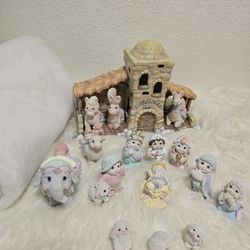 Dreamsicles Nativity Porcelain Set (INN SOLD) 