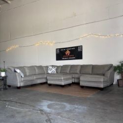 Gray Kevin Charles Sectional Couch with Ottoman, Delivery Available