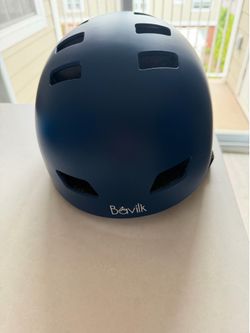 Like new Bavilk Helmet, Move out sale
