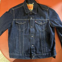 Levi’s denim jacket