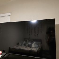 Hisense 60" TV