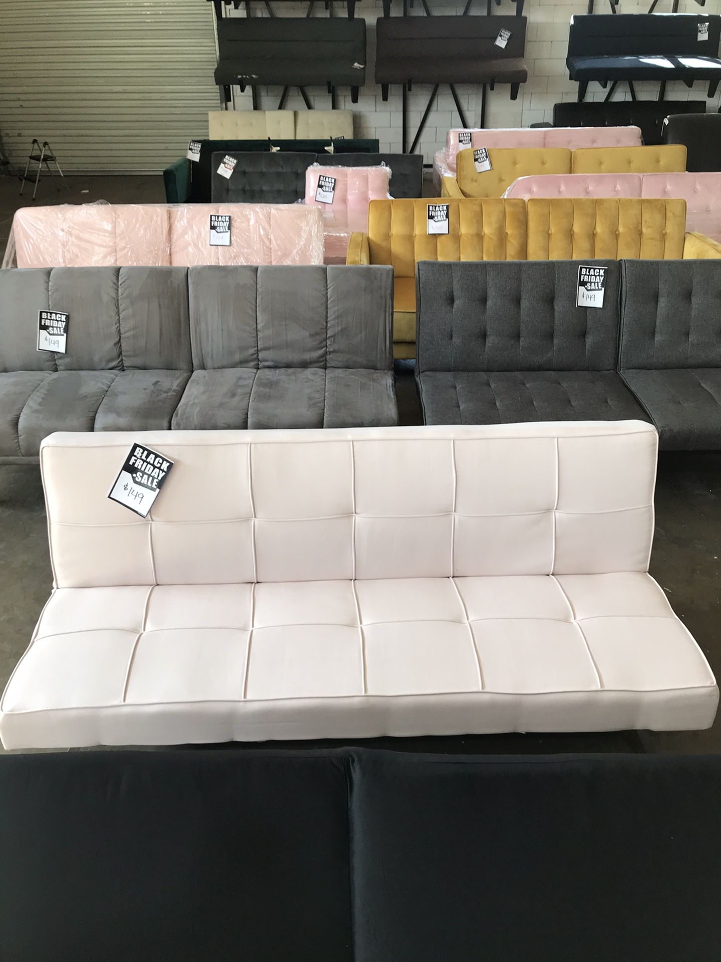 Light Pink Futon ‼️Black Friday Sale‼️