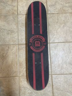 Skateboard