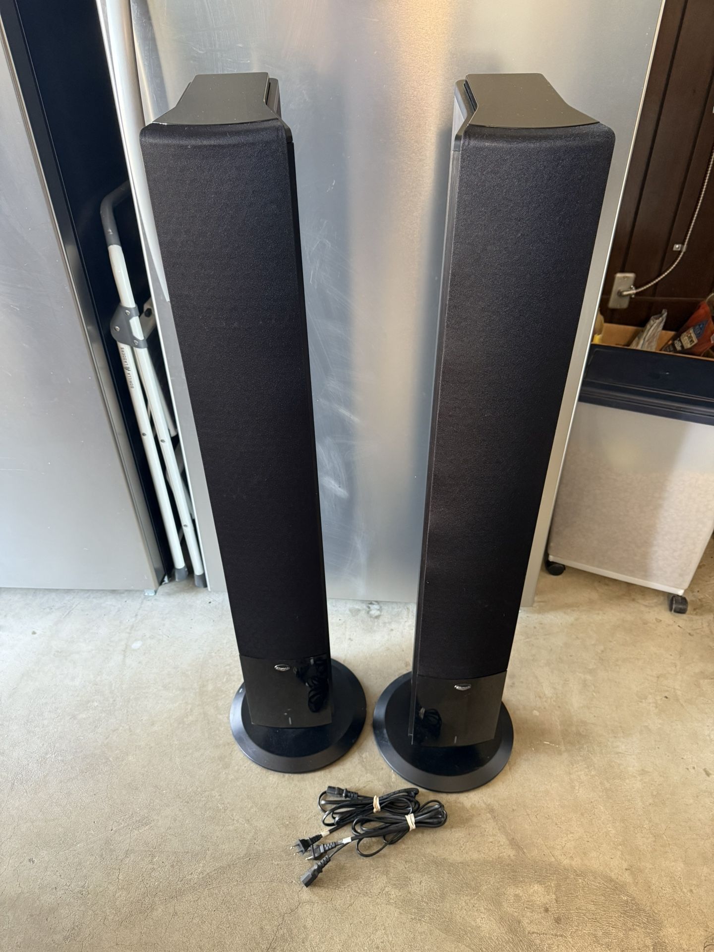 Klipsch XF-48 Tower ICON Series Speakers (2) 