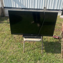 55” Small Tv No Remote 