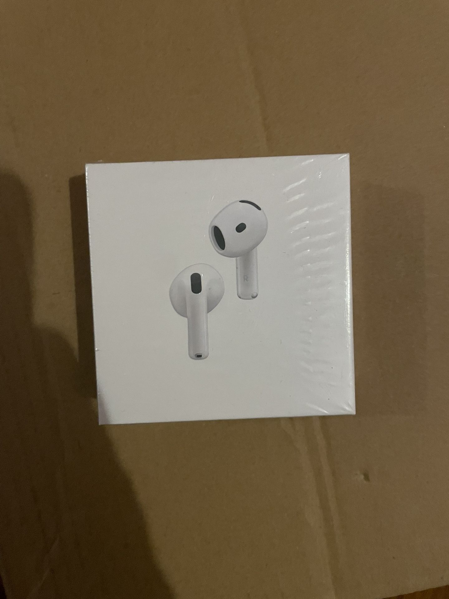 Apple airpods 4th gen brand new 