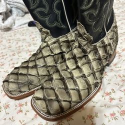 Fish Scale Boots Brand New Original 