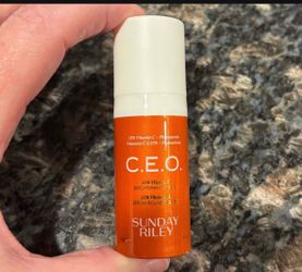 NEW SUNDAY RILEY C.E.O. 15% BRIGHTENING SERUM $10!!!