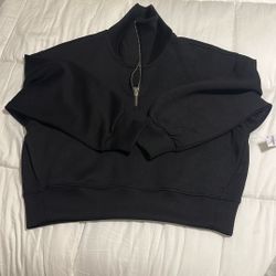 Black Half Zip Pullover Sweatshirt Size Medium & Large