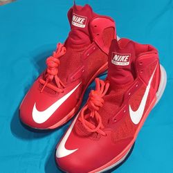 NIKE HYPER DM UNIVERSITY RED MEN'S SZ 7
