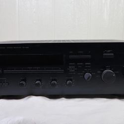 Yamaha RX-596, 2 Channel Stereo Receiver, Phono Input.