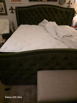 Sterns & foster king bed & frame