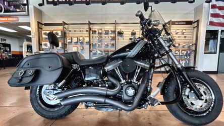 Vance & Hines Radius Exhaust Pipes