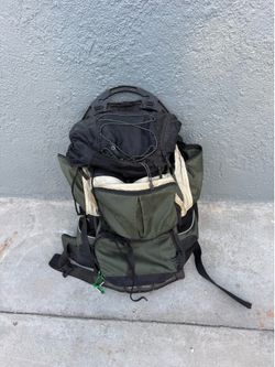 Hiking Backpack with lumber support
