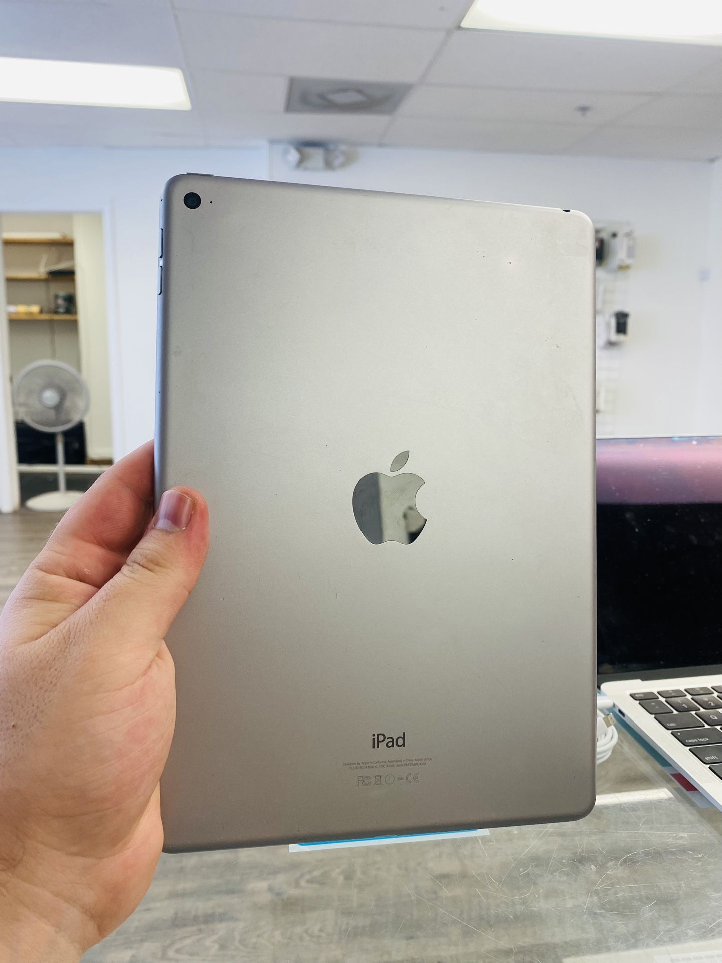 Apple iPad Air 2