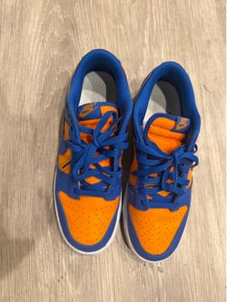 Nike dunks size 9
