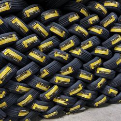 215 55 17 Llantas Nuevas Disponibles 