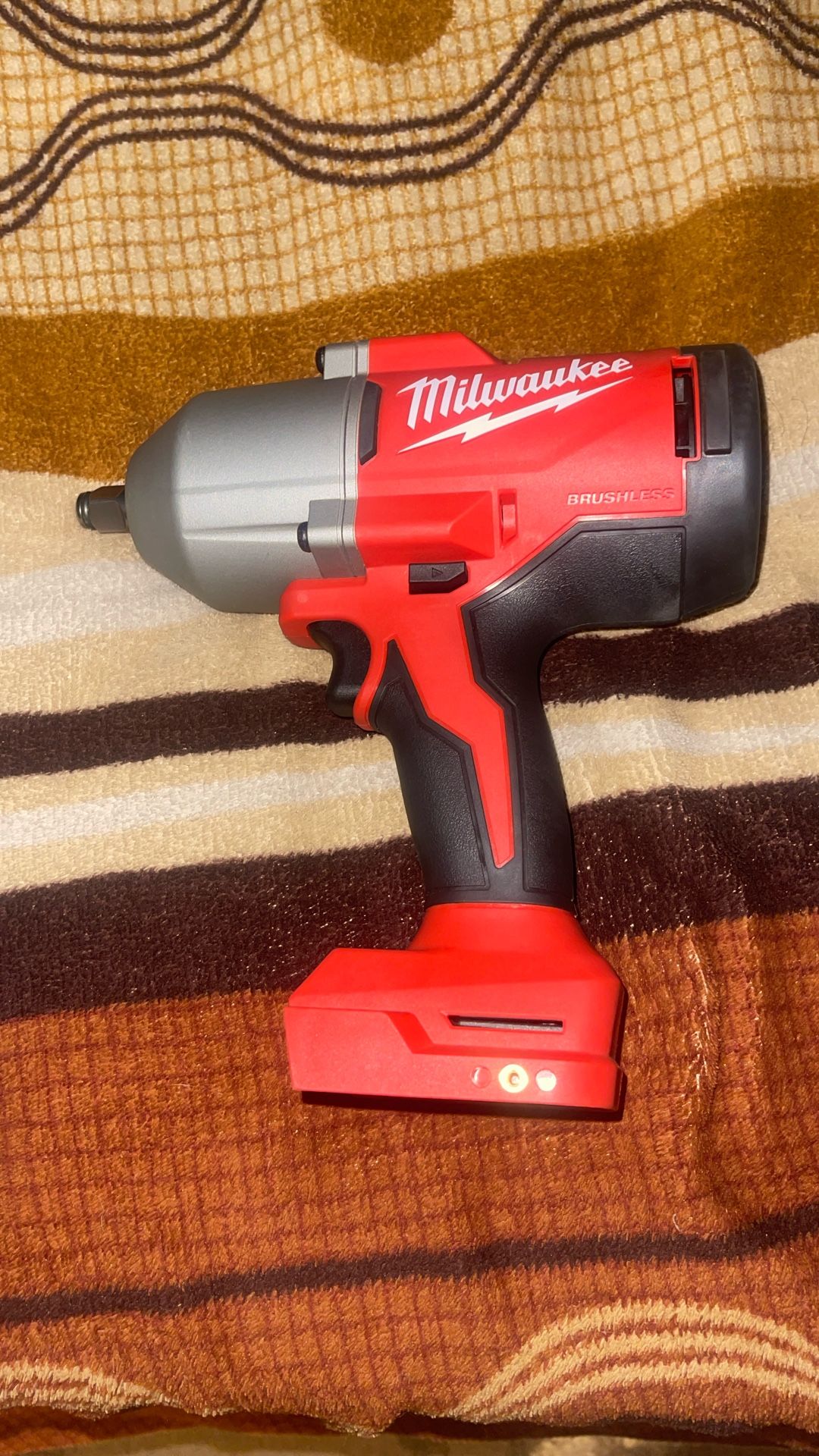Milwaukee Impact Wrench 