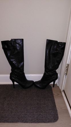 BCBG Boots