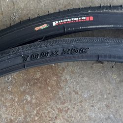 700 X 25 Puncture Tires