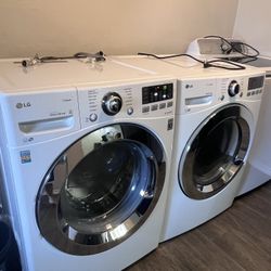 Just like new  Lg washer and dryer set both in great conditions and working great  Can be stacked or used normal  Delivery & Instalation Available  Or