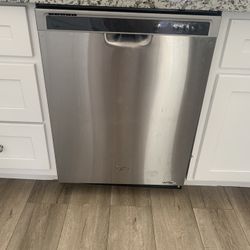 Whirlpool Dishwasher