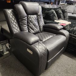 Brand New Chair Power Recliner With Power Headrest Recliner Black Faux Leather & USB OUTLET $299 