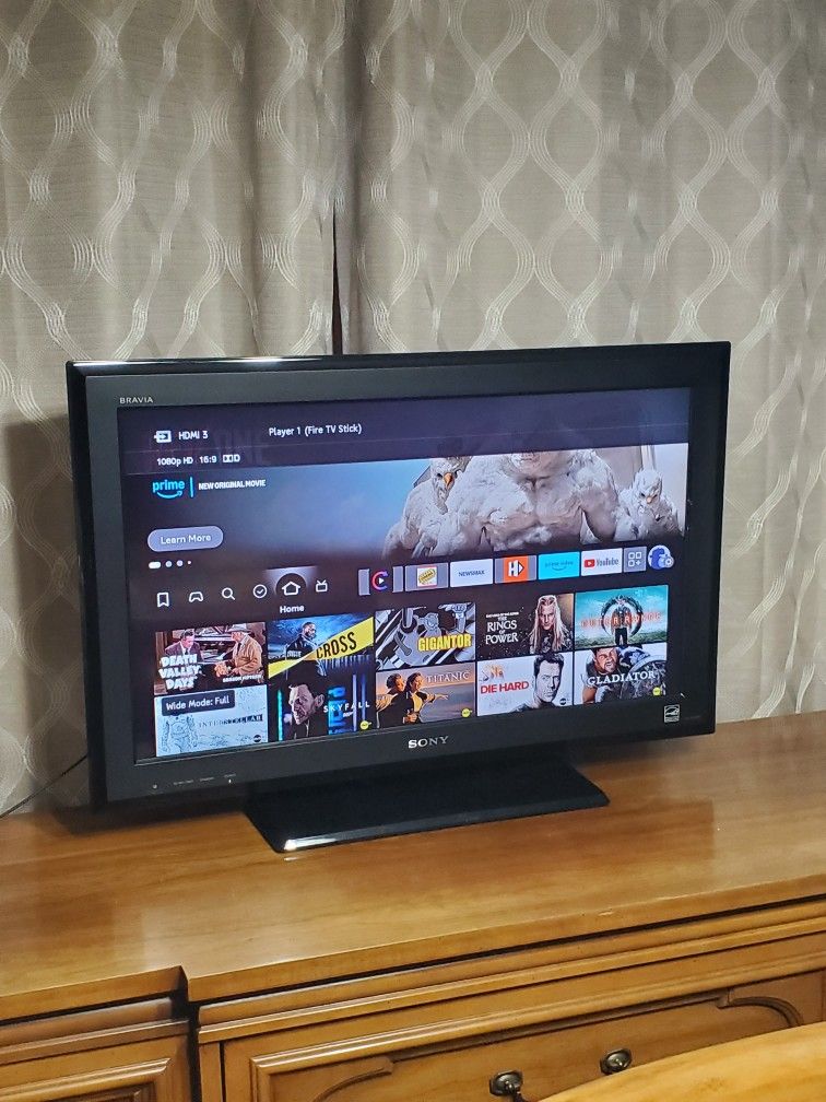 SONY 32 inch Bravia LCD TV Television W/Remote