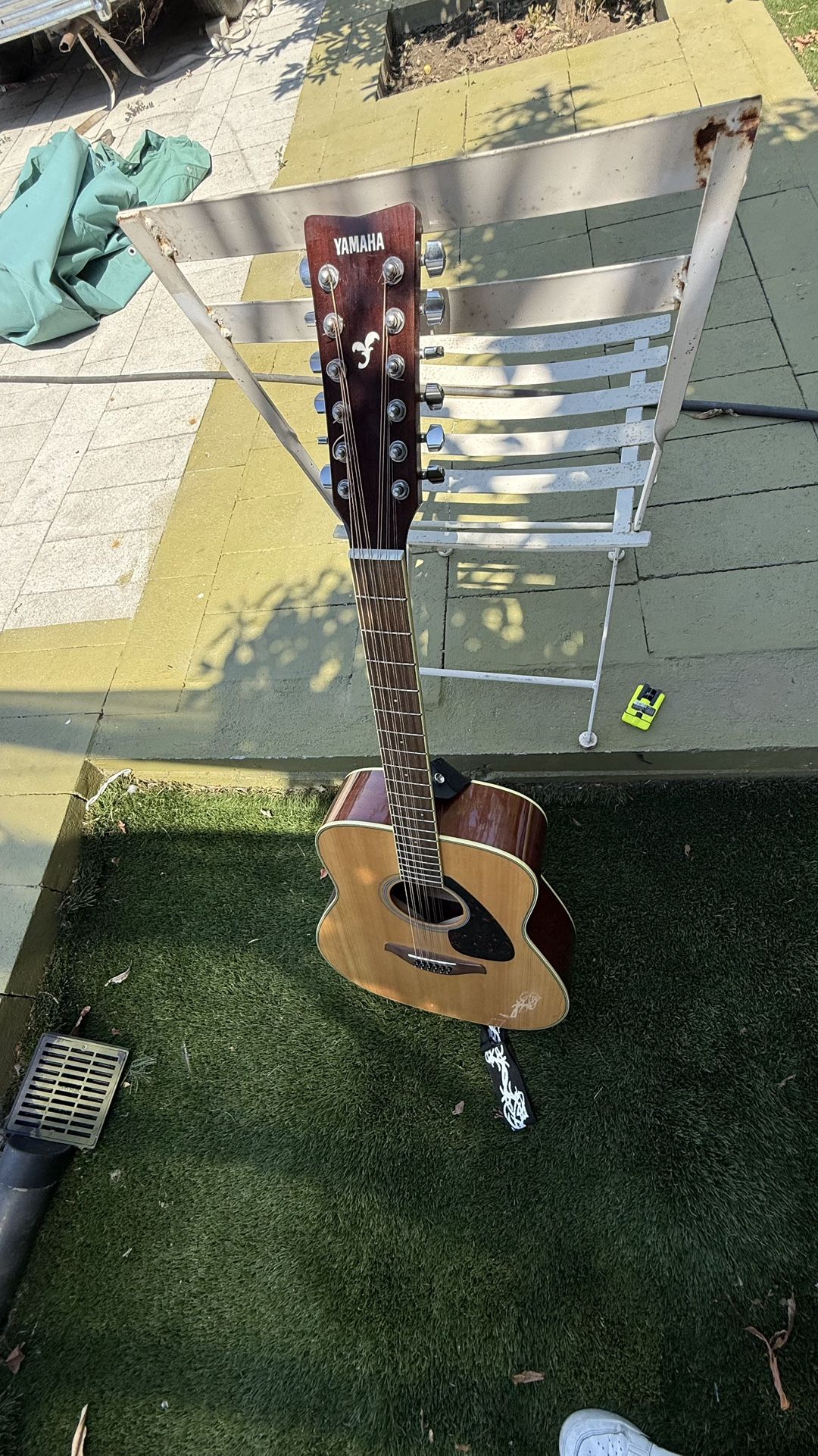 Guitarra Yamaha FG820-12 Cuerdas