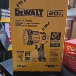 Dewalt Jobsite Led Spotligjt