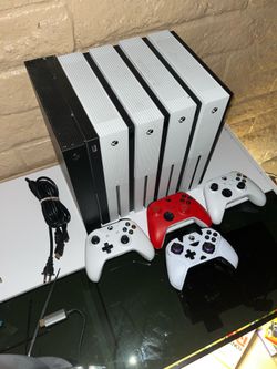 Xbox One X and One S Sale
