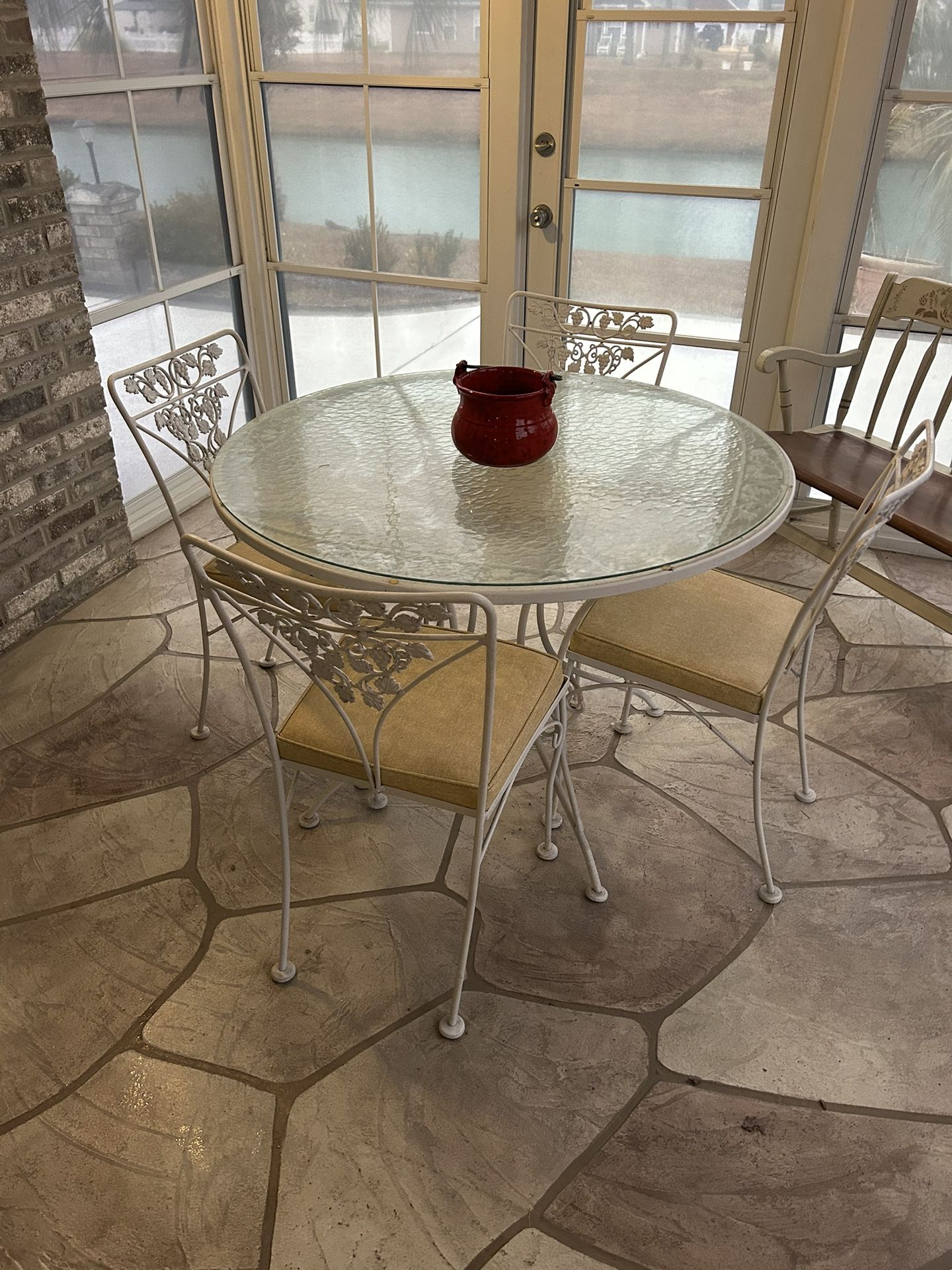 1950’s Vintage Woodard Metal Grapevine Patio Set