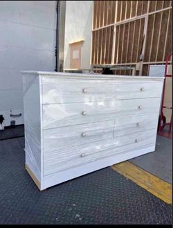 Eight Drawers Dresser / Cajoneras 8 Gavetas Colores