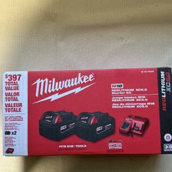 Milwaukee. M18 Lithium Ion (2) XC 5.0Ah Starter Kit.
