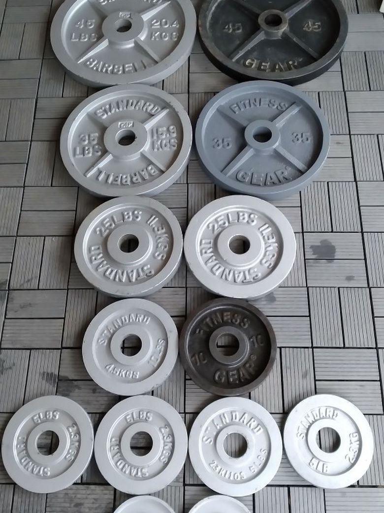 Olympic Weight Plates / Gym / Gymnasio / Pesas / Bench Press