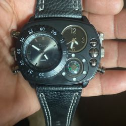 Jacques Cousteau Wristwatch  Oulm